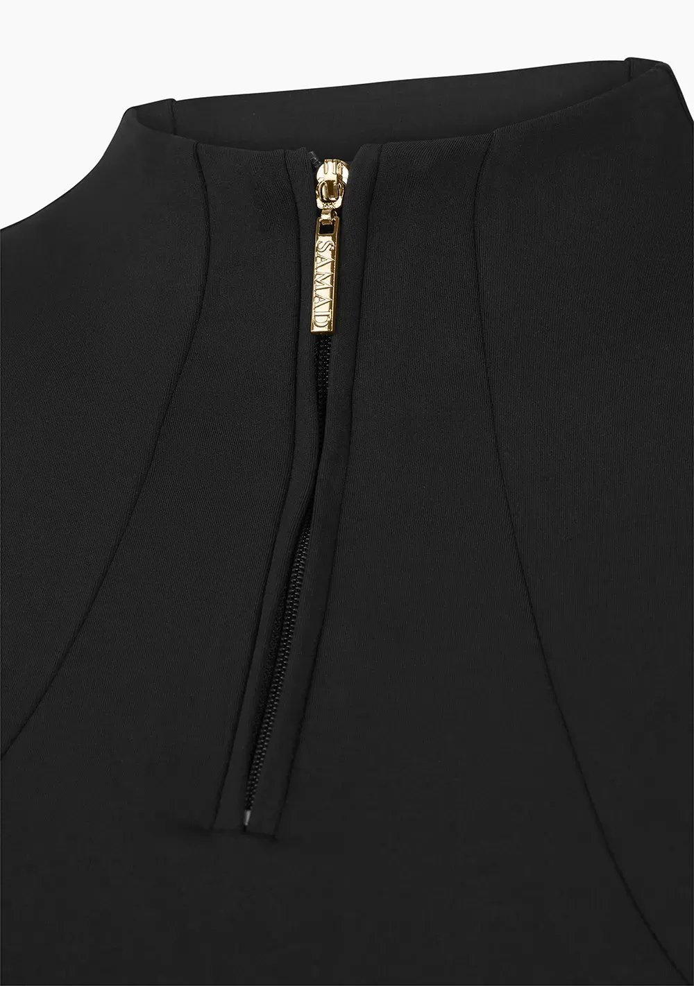 CAMISETA HERA (NEGRO)